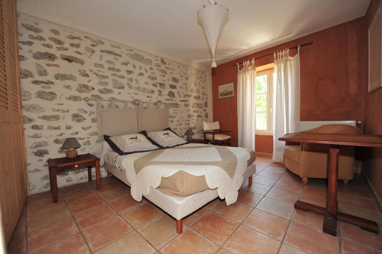 La Rialhe Bed & Breakfast Taulignan Ngoại thất bức ảnh