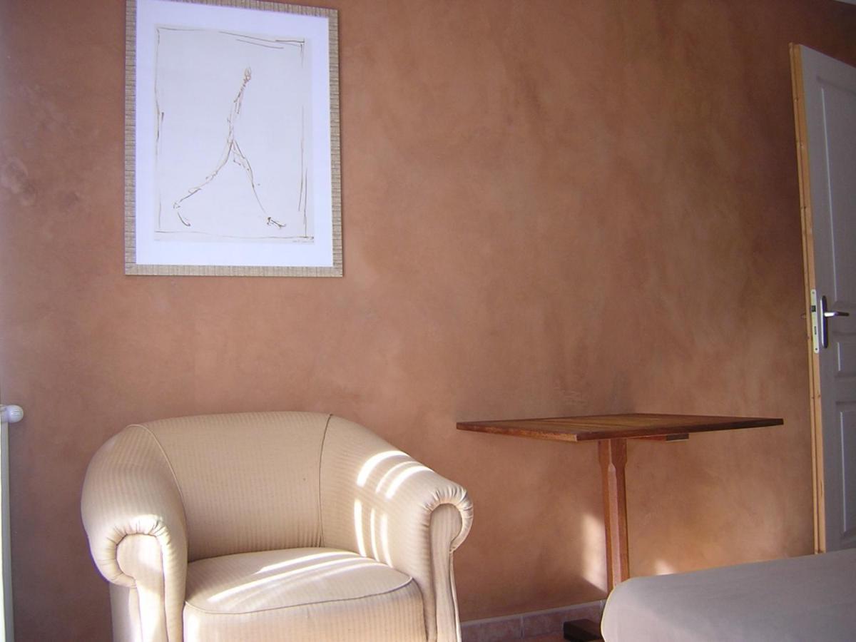 La Rialhe Bed & Breakfast Taulignan Ngoại thất bức ảnh